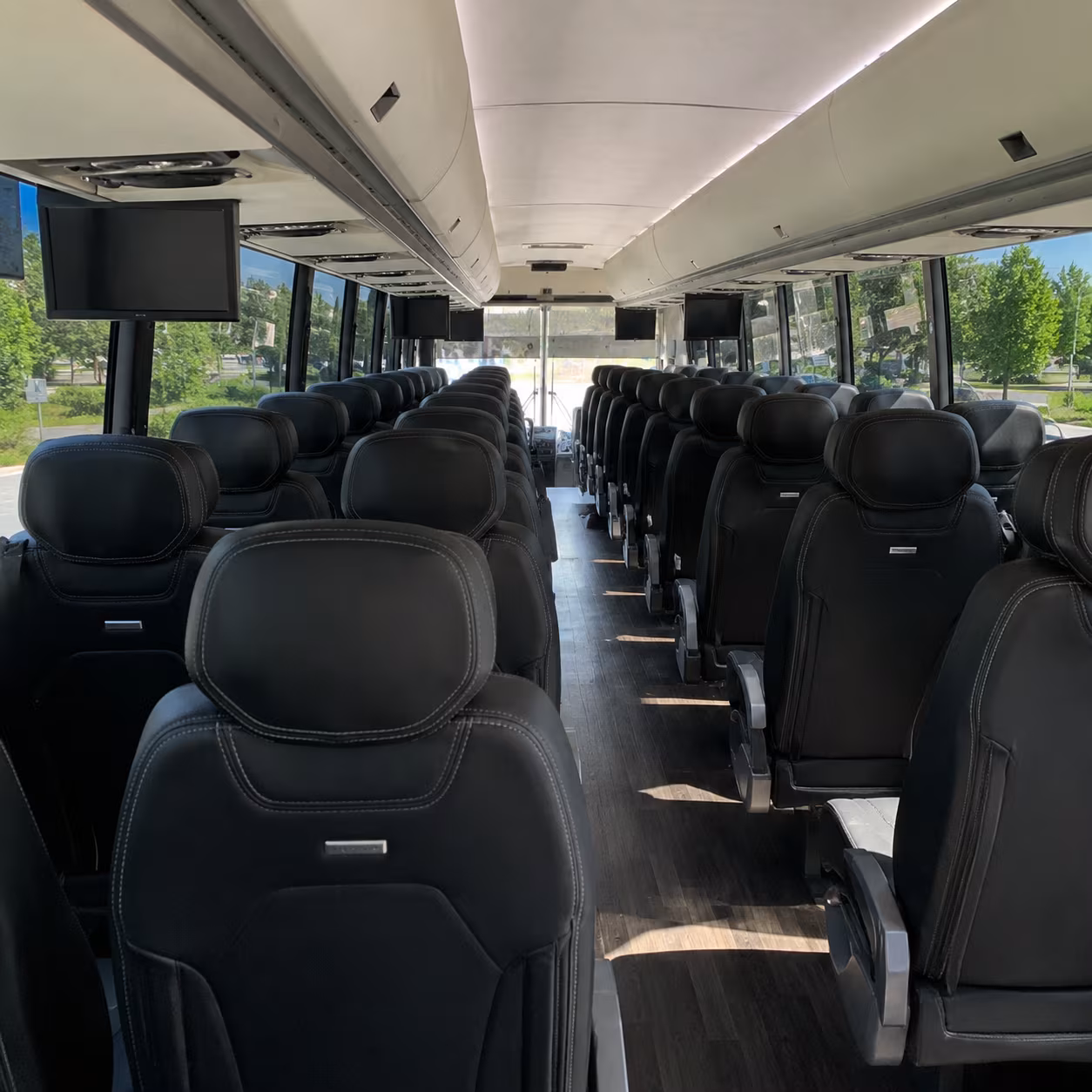 book a bus for your next prom 3