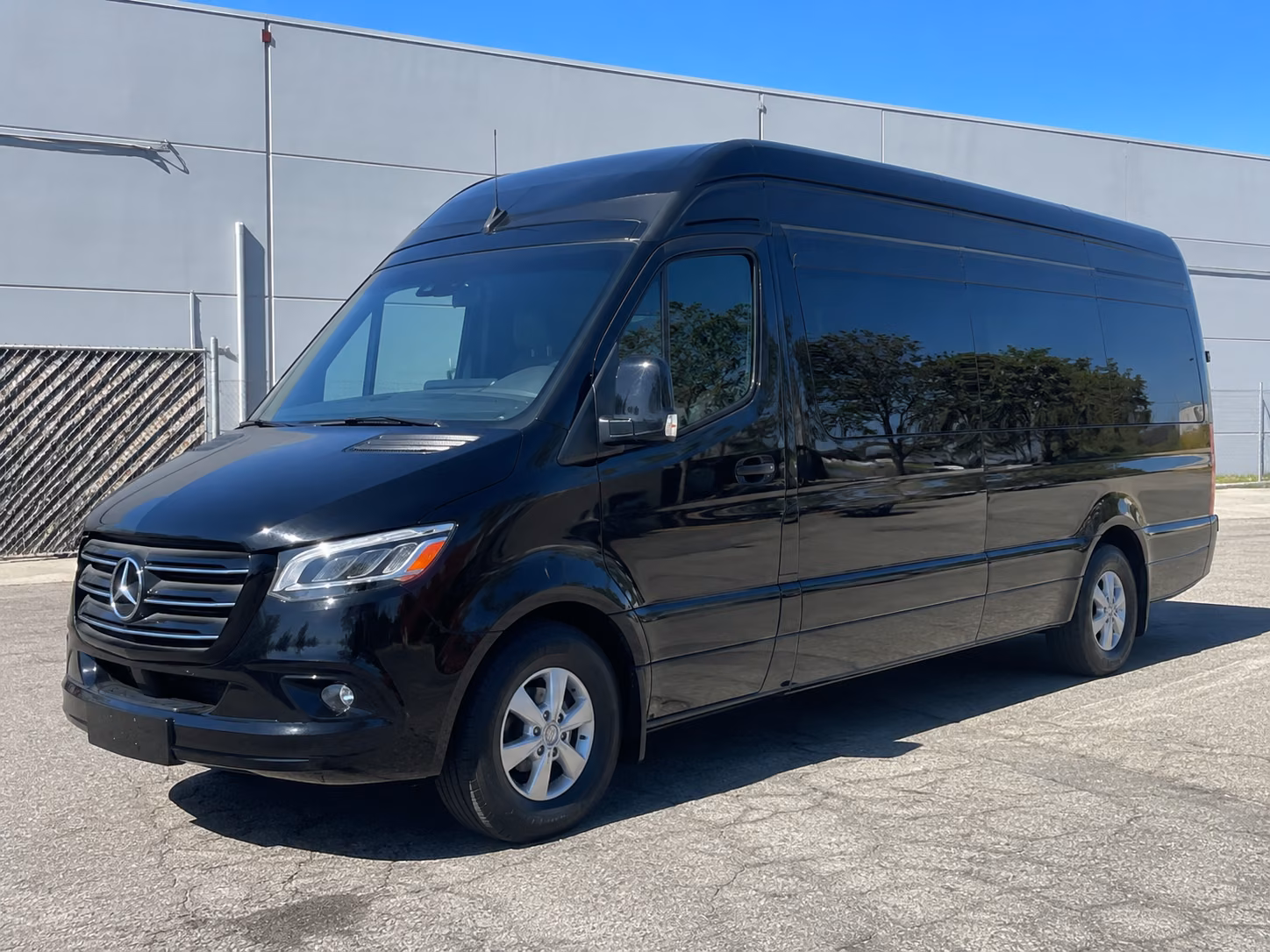 buses for performing arts and cultural field trips in broward county