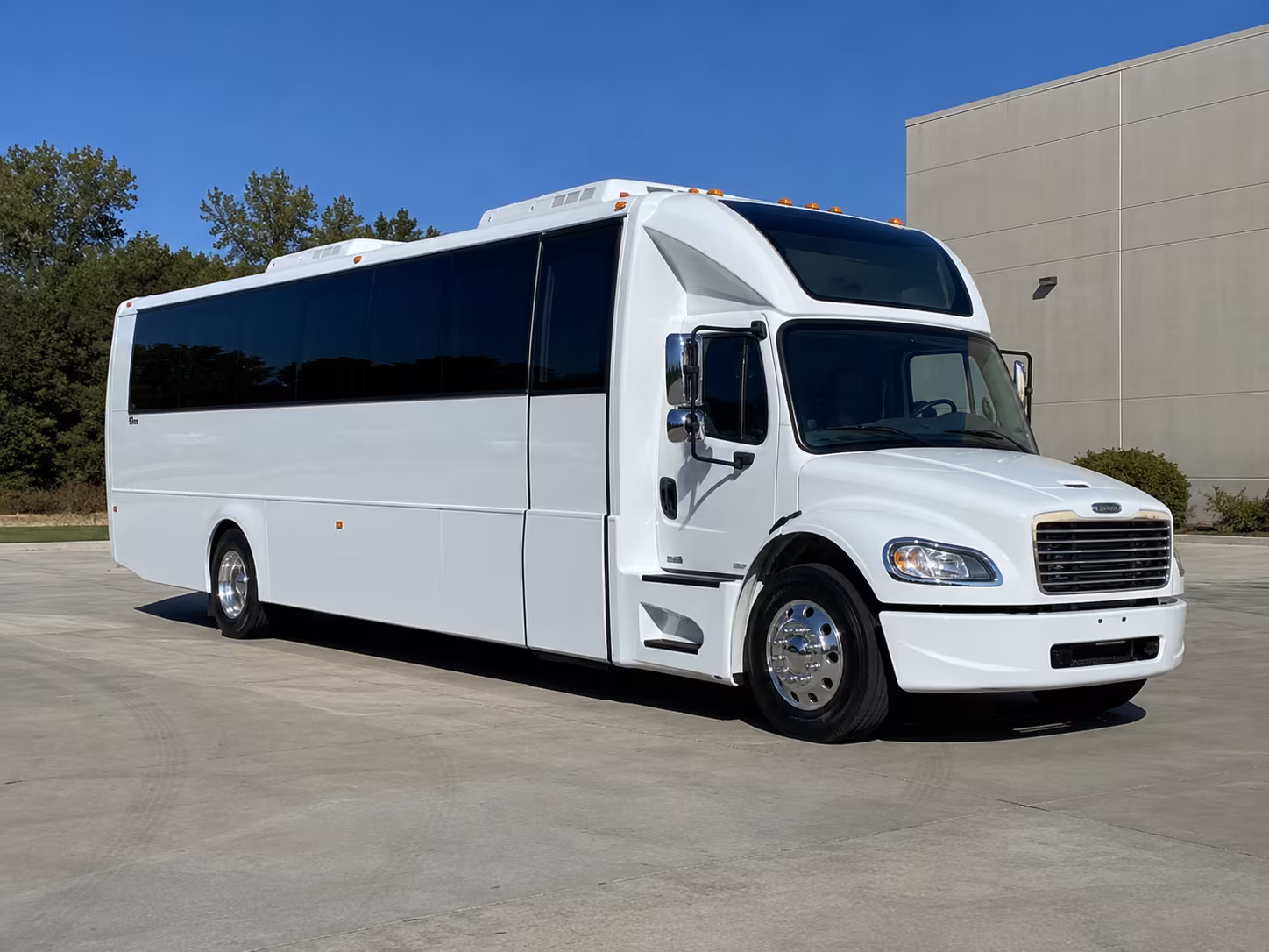 fort lauderdale 28 passenger party bus